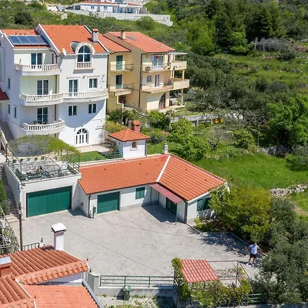 Konukevi Bozica - Sea View Stone With Free Parking Makarska