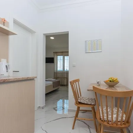 Bozica - Sea View Stone With Free Parking Konukevi Makarska