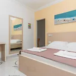 게스트하우스 Bozica - Sea View Stone With Free Parking 마카르스카
