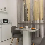 Bozica - Sea View Stone With Free Parking 게스트하우스 마카르스카