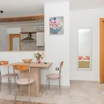 게스트하우스 Bozica - Sea View Stone With Free Parking 3*
