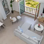 Bozica - Sea View Stone With Free Parking 게스트하우스 마카르스카