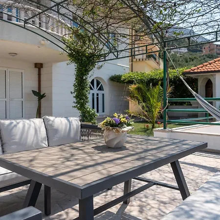 Guest house Bozica - Sea View Stone With Free Parking 3*