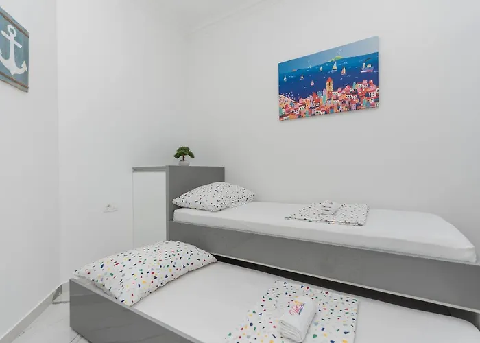 Konukevi Bozica - Sea View Stone With Free Parking