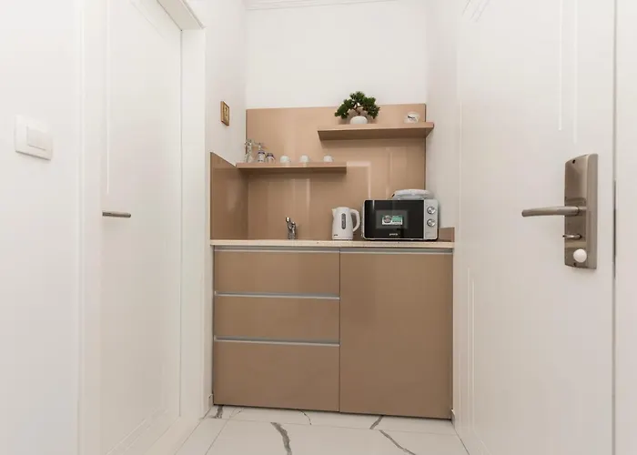 Bozica - Sea View Stone With Free Parking Makarska