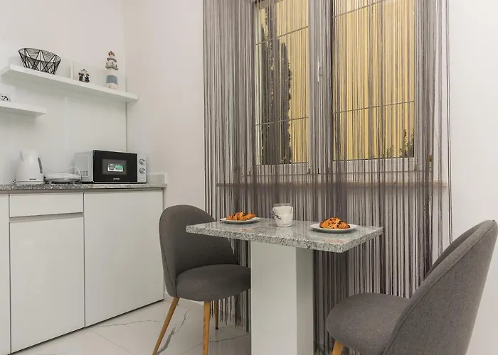 Bozica - Sea View Stone With Free Parking Konukevi Makarska