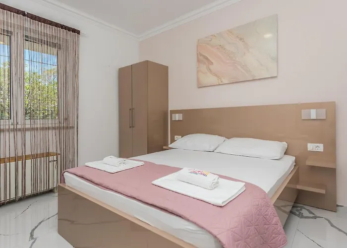 Bozica - Sea View Stone With Free Parking 3* Makarska