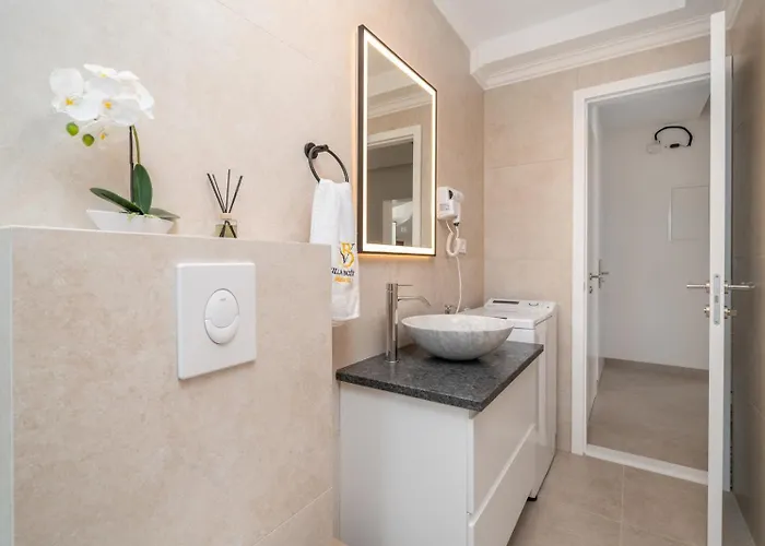 Bozica - Sea View Stone With Free Parking Gasthof Makarska