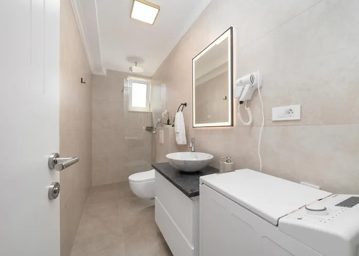 Konukevi Bozica - Sea View Stone With Free Parking Makarska