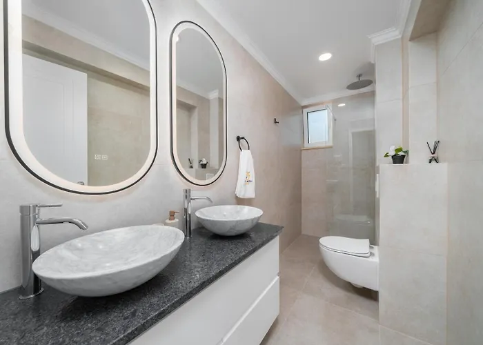 Bozica - Sea View Stone With Free Parking 3* Makarska