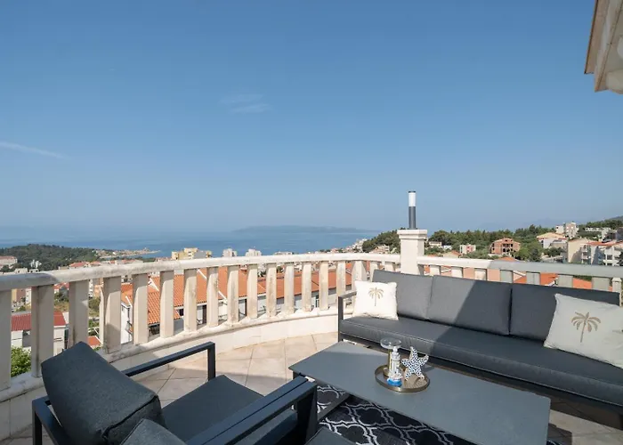 Bozica - Sea View Stone With Free Parking 3*