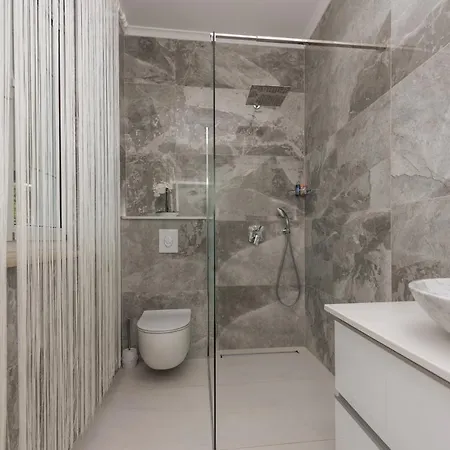 게스트하우스 Bozica - Sea View Stone With Free Parking 3*