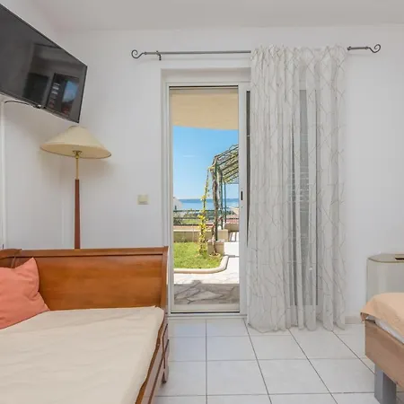 Bozica - Sea View Stone With Free Parking Gæstehus 3*