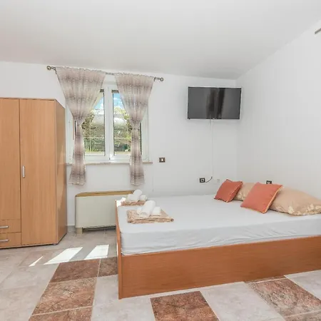 Bozica - Sea View Stone With Free Parking