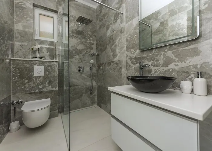 Gasthuis Bozica - Sea View Stone With Free Parking 3*